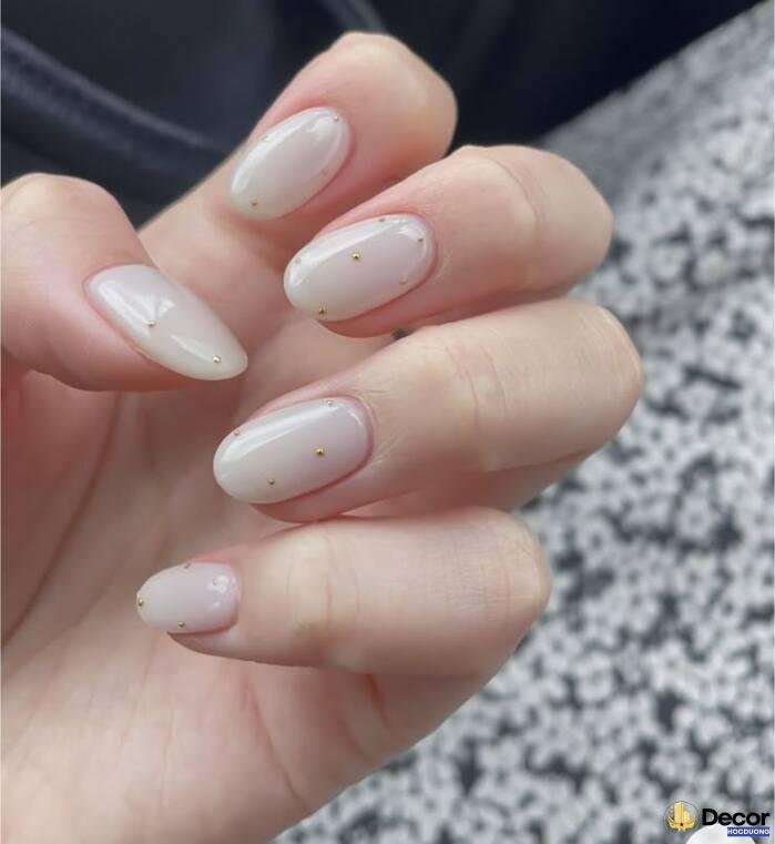 nail basics thiết kế đơn giản