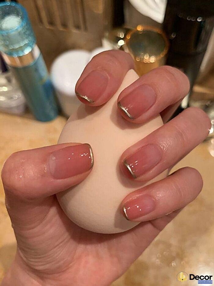 nail cho da ngăm hồng đất