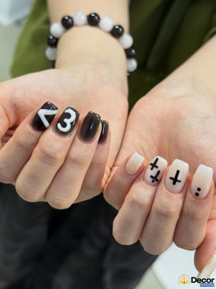 nail đen trắng đi chơi chất