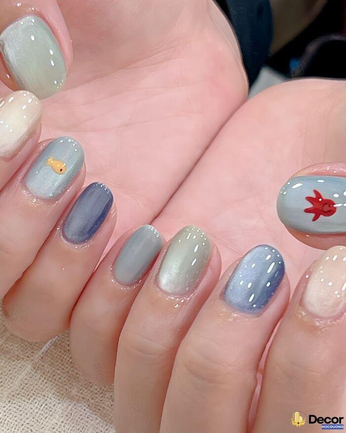nail đi biển nữ tính art tone xanh