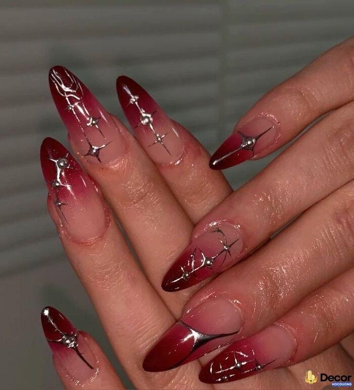 nail đỏ phong cách hiện đại nhất