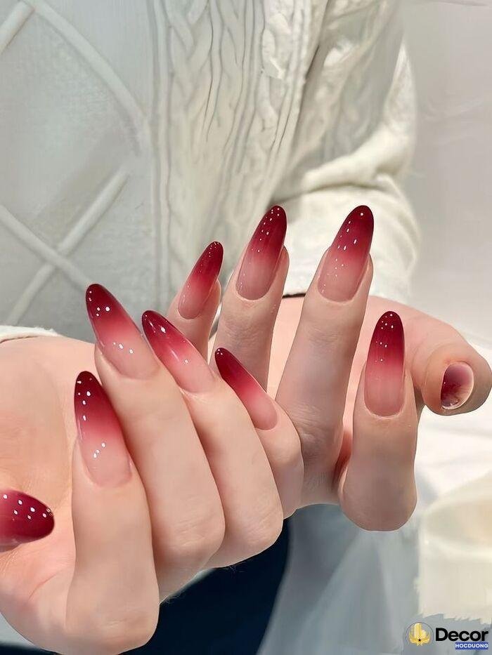 nail đỏ