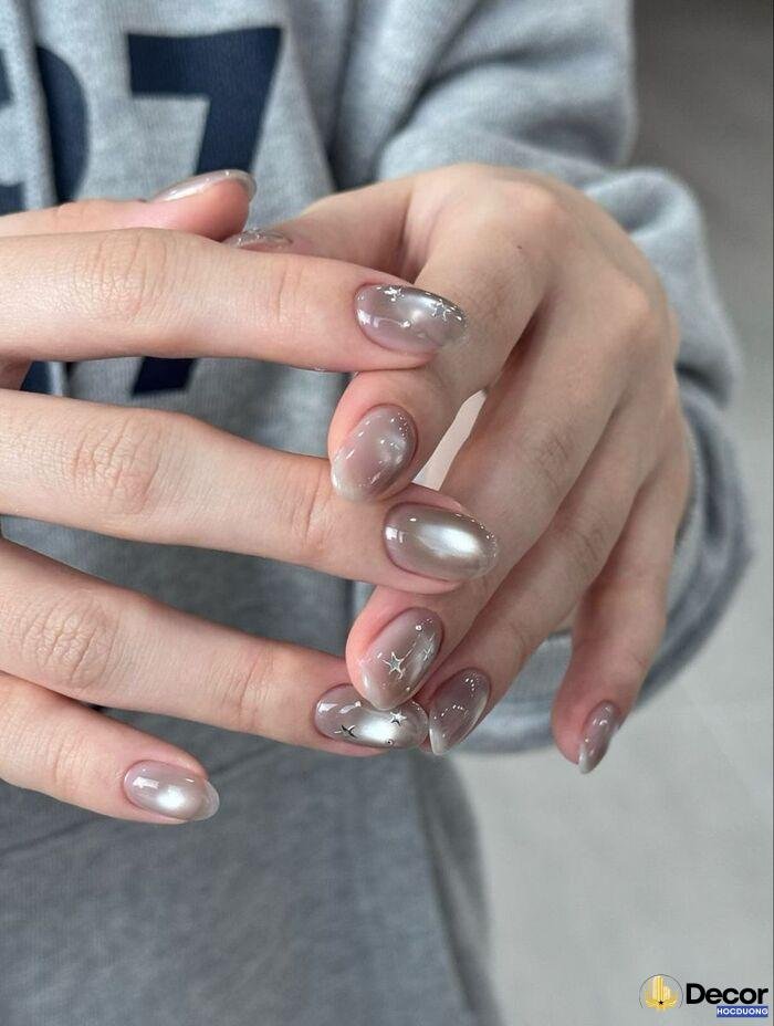 nail đơn giản dễ dùng hằng ngày