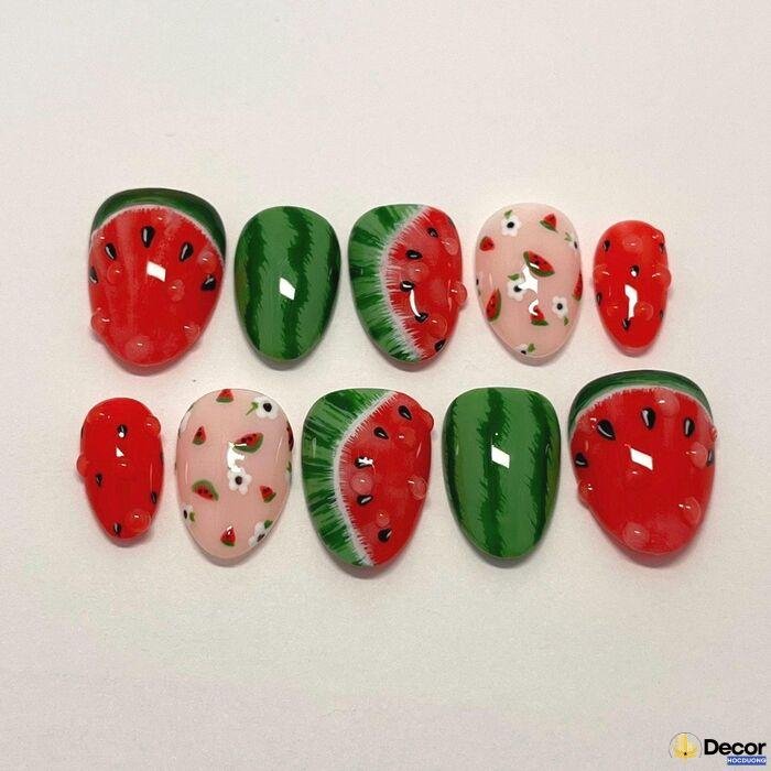 nail dưa hấu xinh xắn