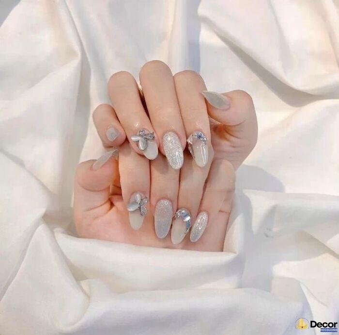 nail gắn đá cá tính