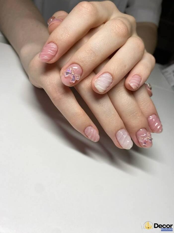 nail gắn đá dáng ngắn