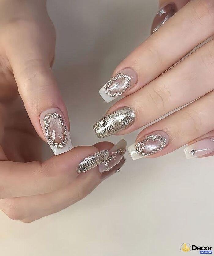 nail gắn đá dáng vuông