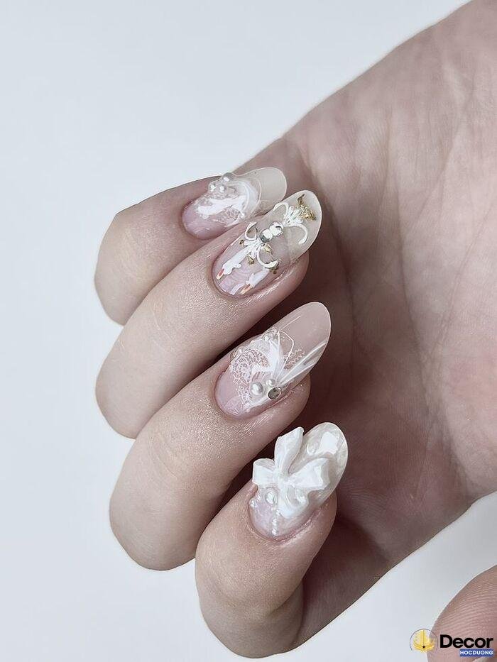 nail gắn đá phong cách cô dâu
