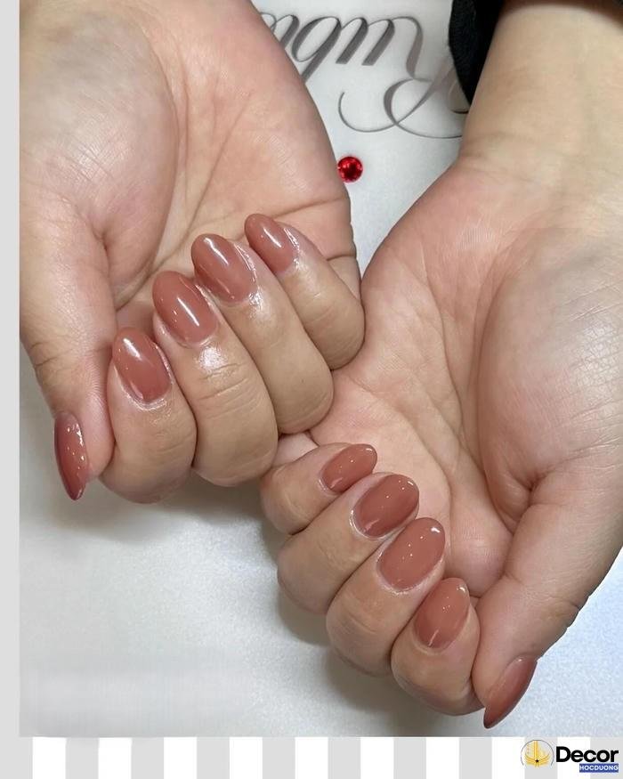 almond nails đẹp mắt