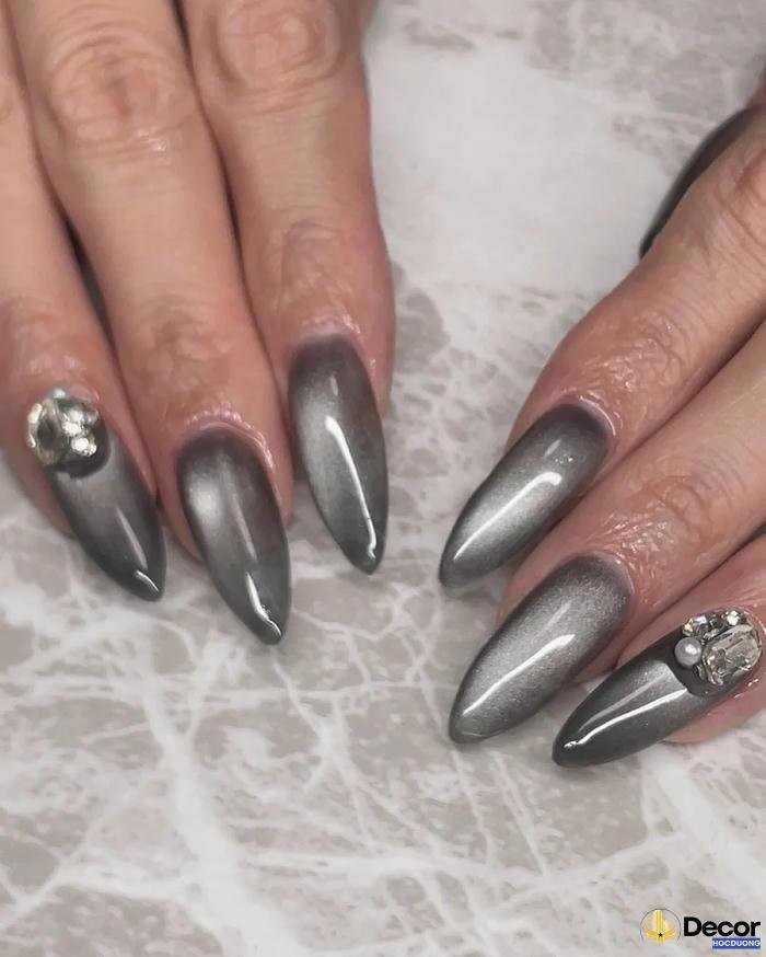 almond nails tinh tế