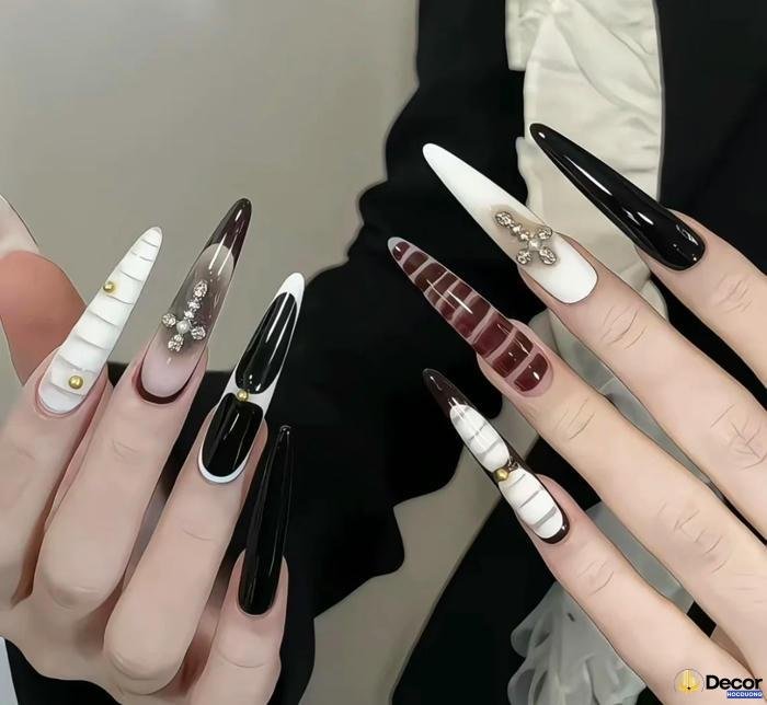 Tổng hợp 55+ mẫu nail halloween độc đáo được yêu thích