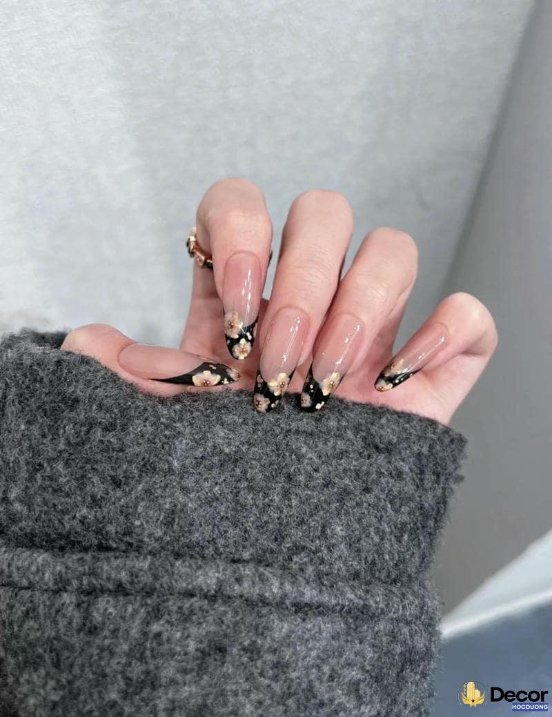 mẫu nail hoa cực nét 4k