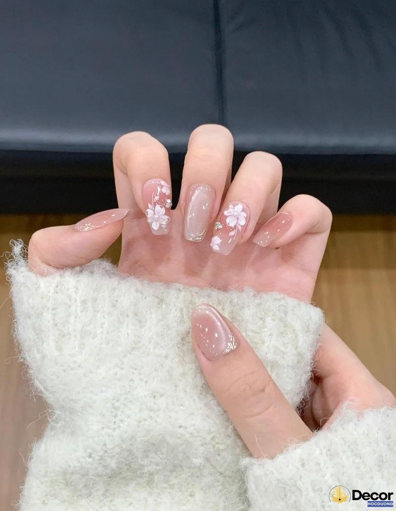 mẫu nail hoa cực nét hd