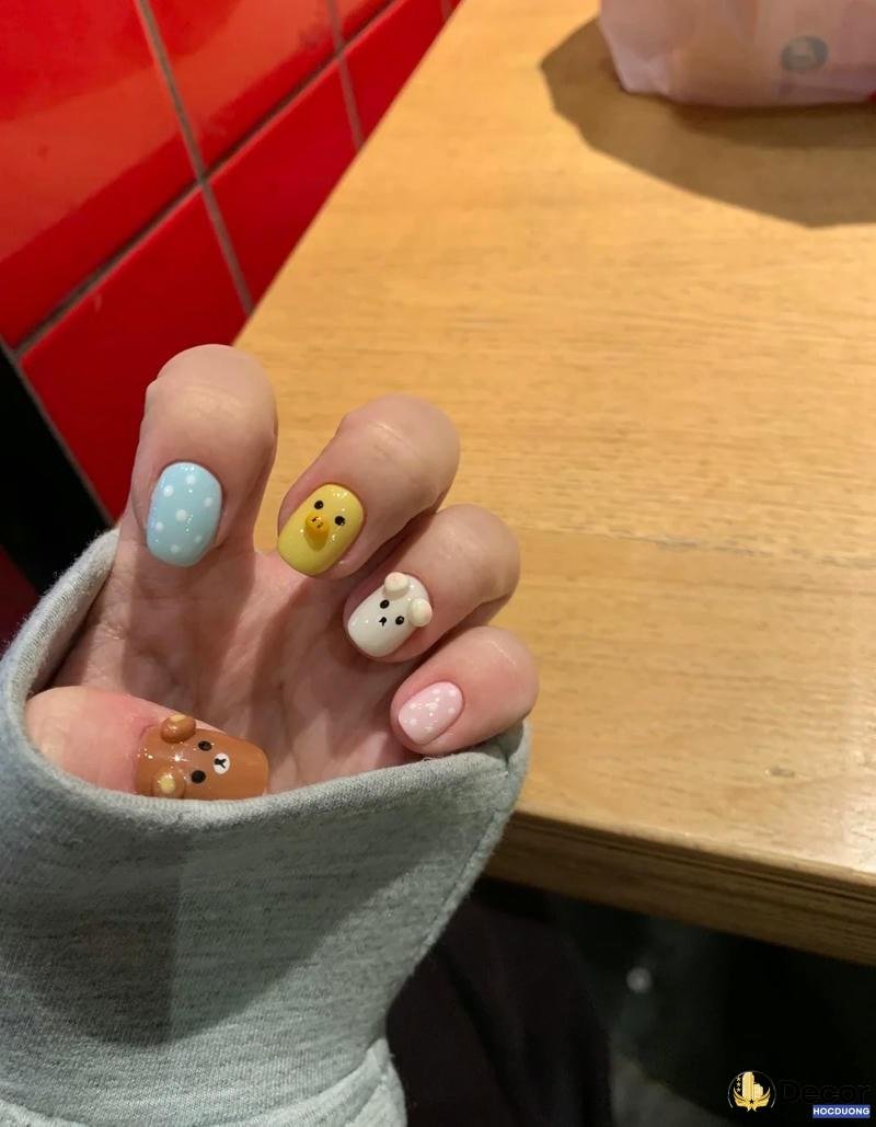 mẫu nail hoạt hình cá tính 4k