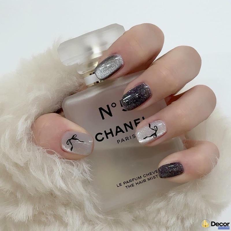 mẫu nail kim tuyến đẹp nhất nét