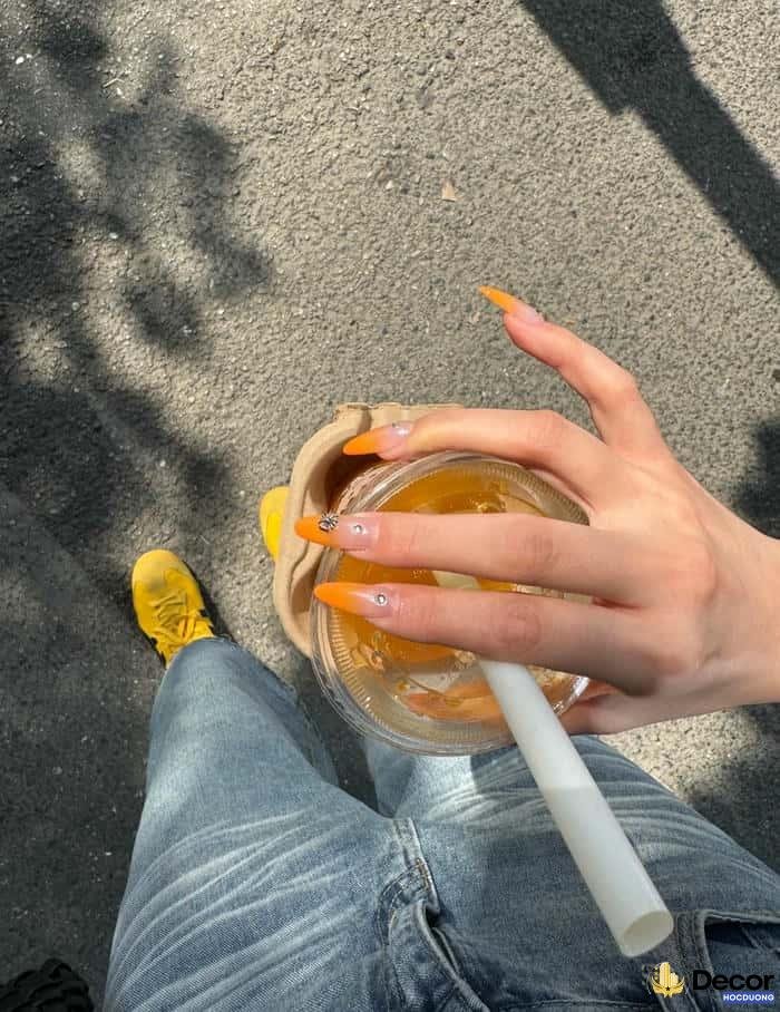 mẫu nail màu cam thạch cá tính hd