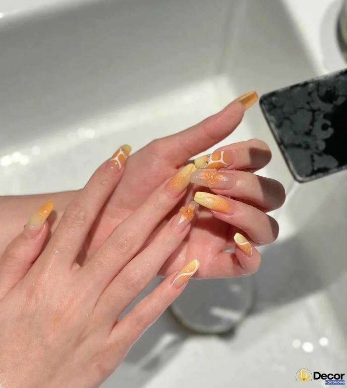 mẫu nail màu cam thạch cực nét hd