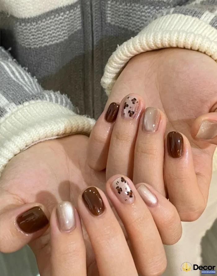 mẫu nail màu nâu cực nét 4k