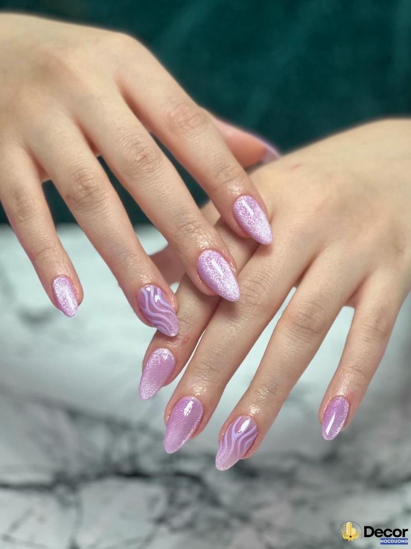 mẫu nail màu tím nét