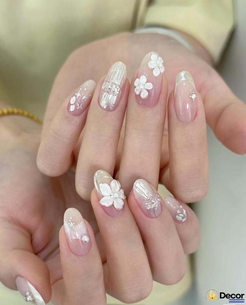 mẫu nail màu trắng hd