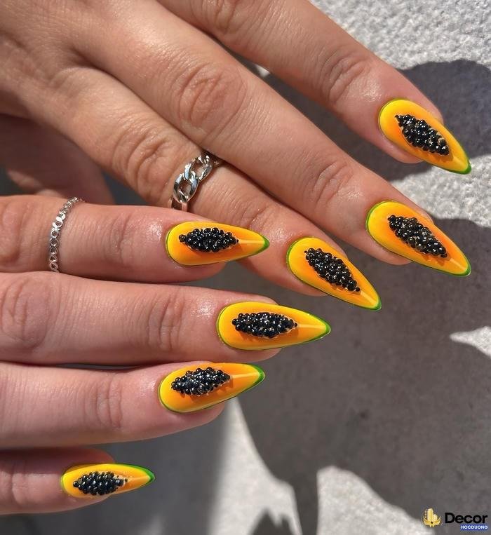 mẫu nail màu vàng sang chảnh full hd