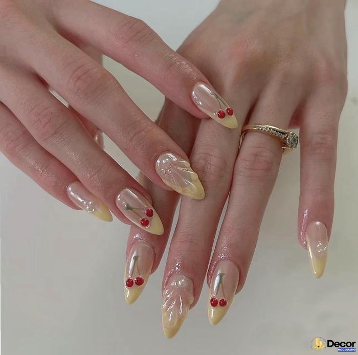 mẫu nail màu vàng sang chảnh hd