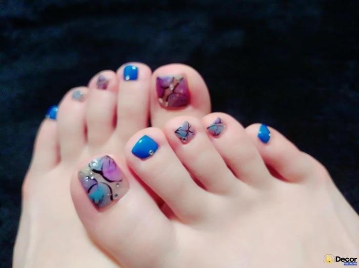nail chân thời thượng