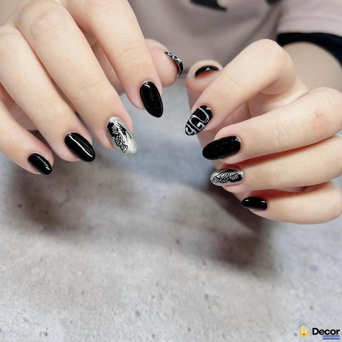 nail đen dễ thương