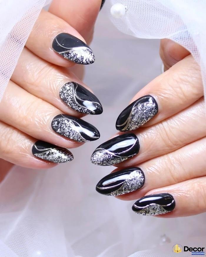 nail đen tinh tế
