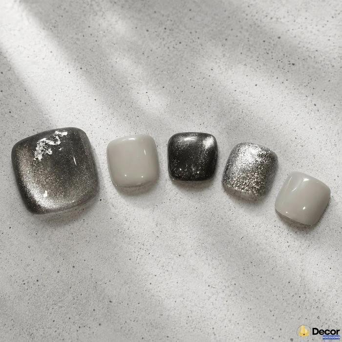 nail đen trắng nghệ thuật