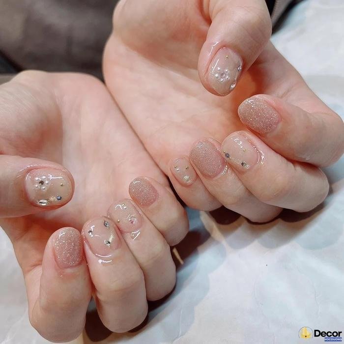 nail designs phong cách