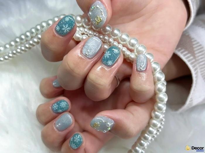 nail giáng sinh hiện đại