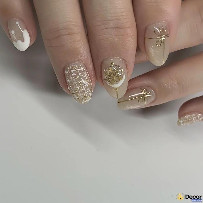 nail giáng sinh thẩm mỹ