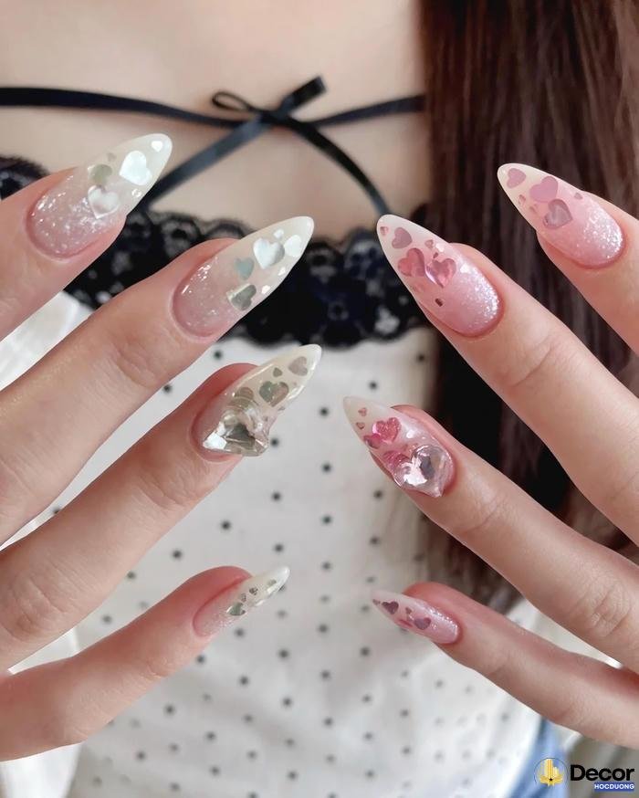 nail halloween hiện đại