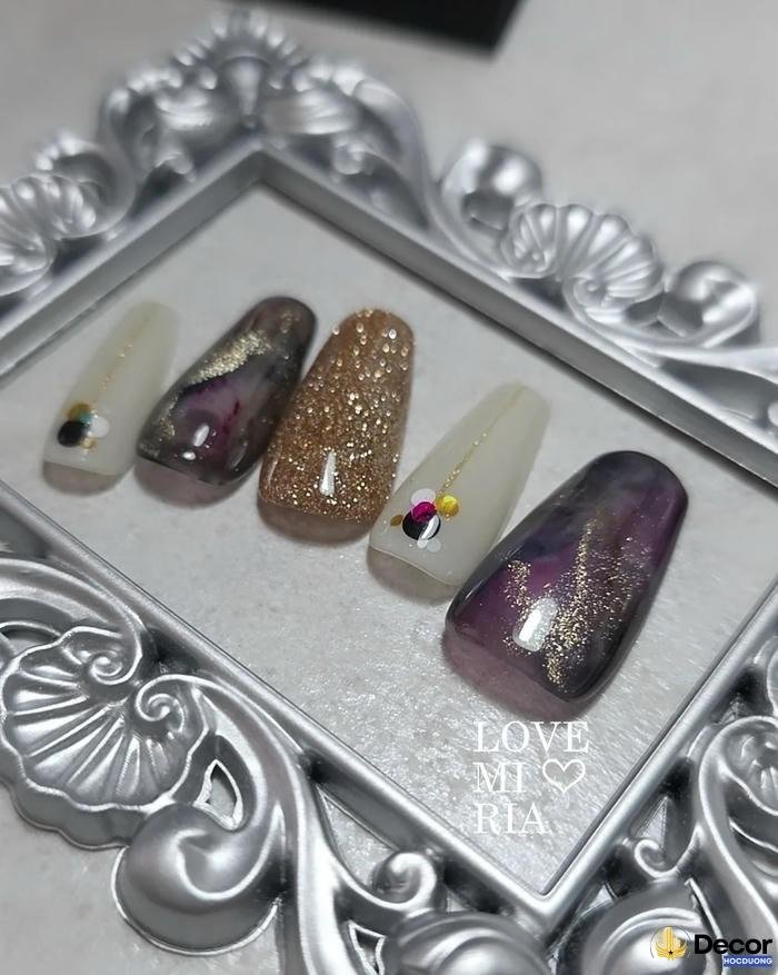nail halloween nghệ thuật