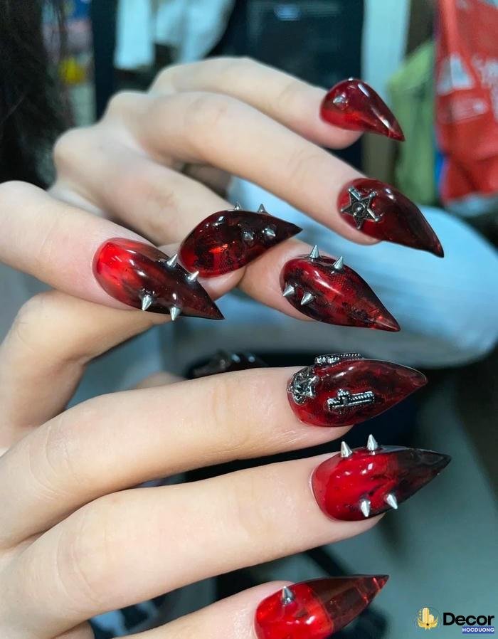 nail halloween tone đen do huyền bí hd
