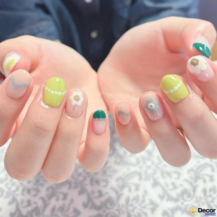 nail hoa sang trọng