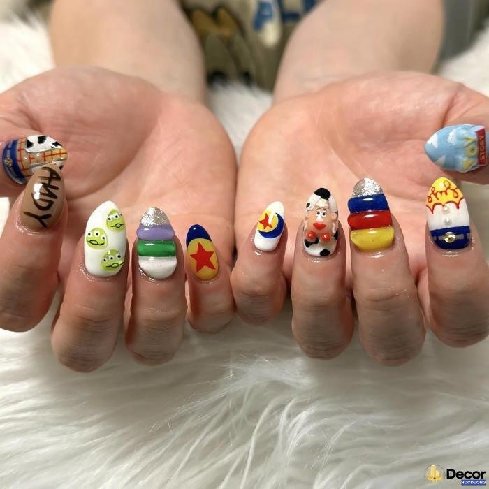 nail hoạt hình cá tính