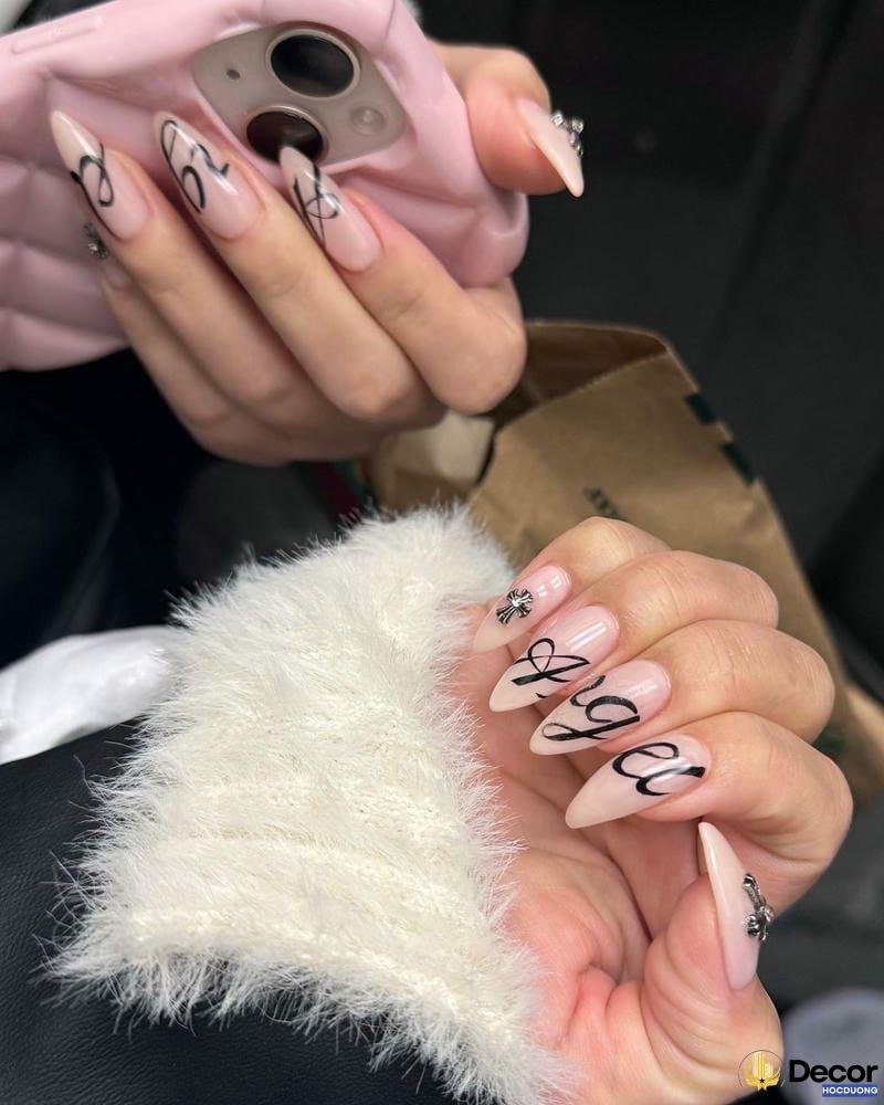 nail hồng phong cách tiểu thư hd