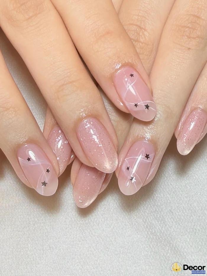 nail hồng sáng tạo
