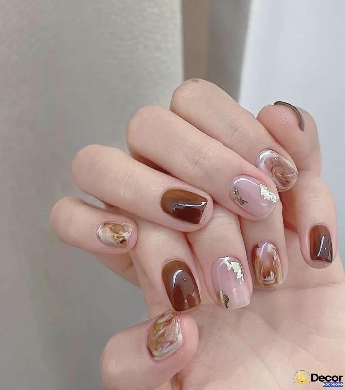 nail màu nâu hổ phách 4k