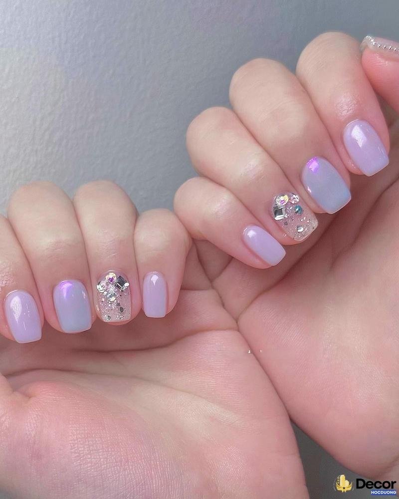 nail màu tím pastel nhẹ nhàng 4k