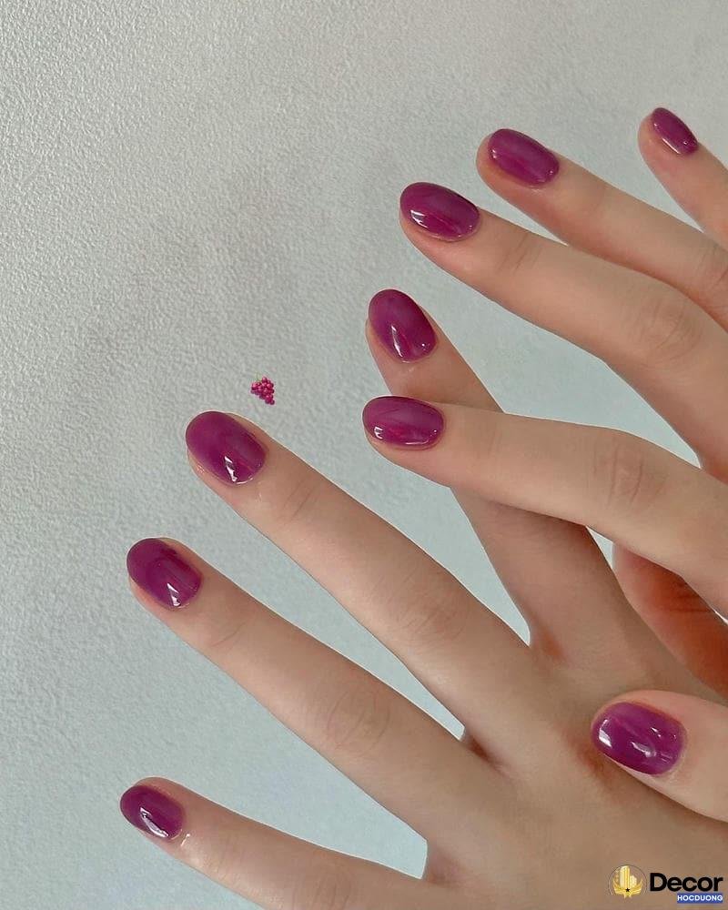 nail màu tím