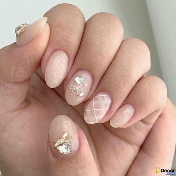 nail mong ngan dinh da