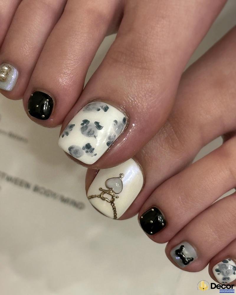 nail trắng phong cách tối giản hd