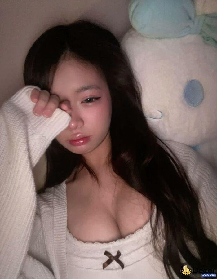 Gái xinh ngực khủng body chuẩn chỉnh