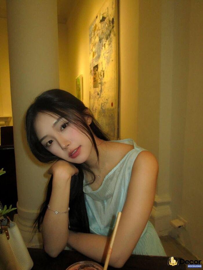 Gái xinh việt nam góc nghiêng thần thánh