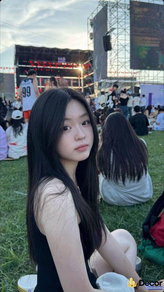 Hình gái xinh nụ cười tỏa nắng