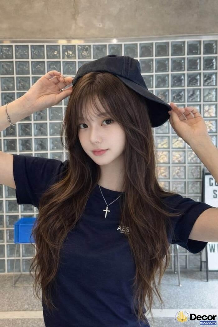 Hình gái xinh outfit đơn giản mà xinh