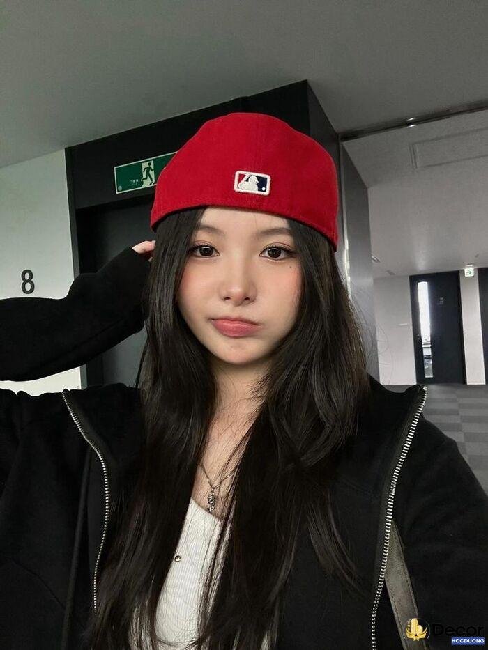 Hình gái xinh style nhẹ nhàng nữ tính